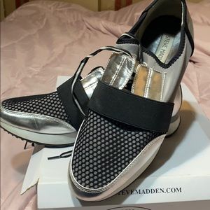 Women Steve Madden